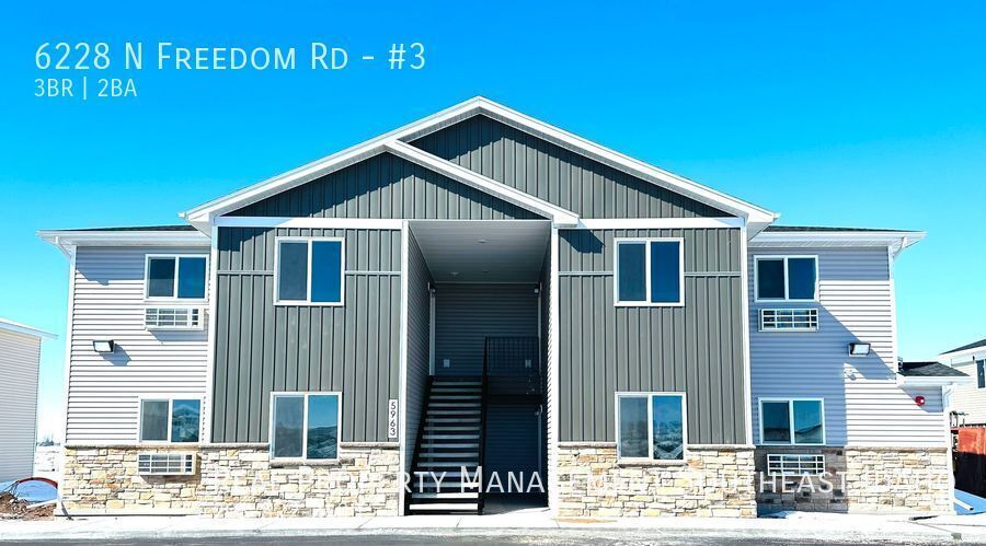 6228 N Freedom Rd in Ammon, ID - Building Photo