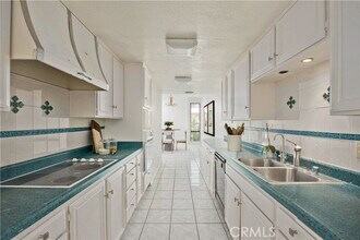 5340 Yarmouth Ave in Los Angeles, CA - Building Photo - Building Photo