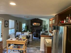 6852 S High St in Centennial, CO - Building Photo - Building Photo