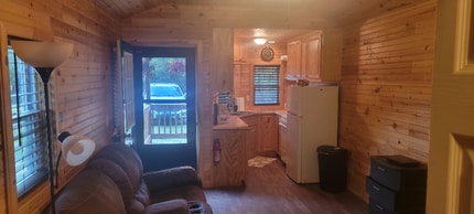 621 St Luke Church Rd in Century, FL - Foto de edificio - Building Photo