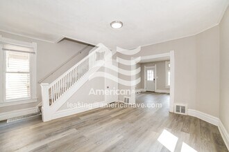 318 E Thrush Ave in Peoria, IL - Building Photo - Building Photo