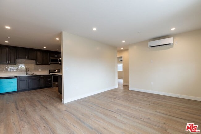 2656 W Carson St in Torrance, CA - Building Photo - Building Photo