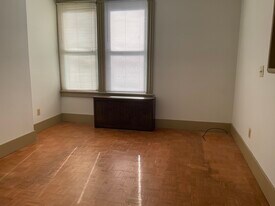 39 Park Ave in Derby, CT - Building Photo