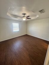 1223 James Ave in Waco, TX - Foto de edificio - Building Photo