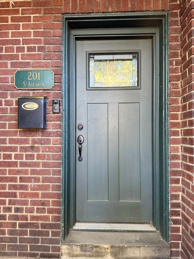 201 S Atlantic Ave, Unit 2