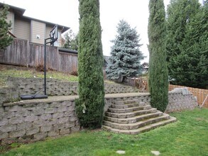 5353 Snowflake St SE in Salem, OR - Building Photo - Building Photo