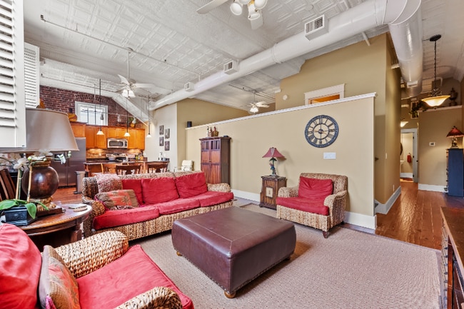 property at 4 Beaufain St