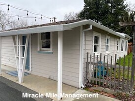 658 Olive Ave in Novato, CA - Building Photo