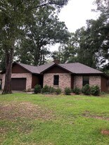 1240 Blockford Ct W in Tallahassee, FL - Building Photo