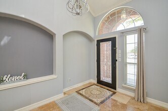 20111 Lakespire Dr in Katy, TX - Building Photo - Building Photo