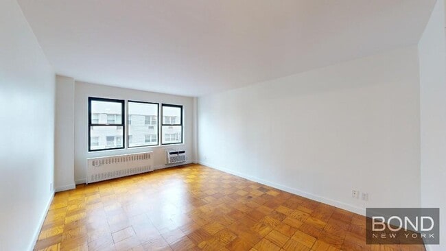 property at 236 E 36th St