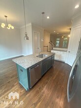 801 Corduroy Ln in Atlanta, GA - Building Photo - Building Photo