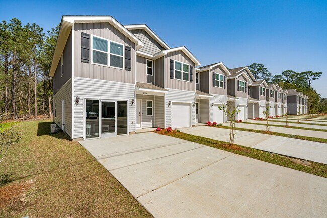 2794 College Cv in Biloxi, MS - Building Photo - Building Photo