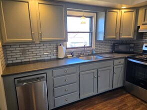 636 W Center St, Unit Quiet country living in Elysburg, PA - Foto de edificio - Building Photo