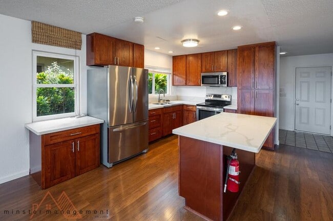 property at 94-465-465 Hamau St