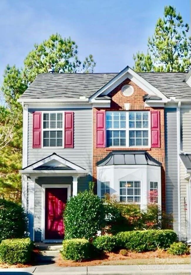 property at 3567 Creeping Flora Ln