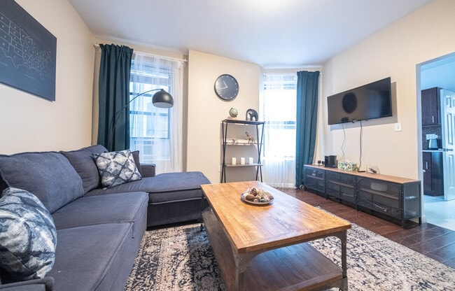 5 W 101st St in New York, NY - Foto de edificio - Building Photo