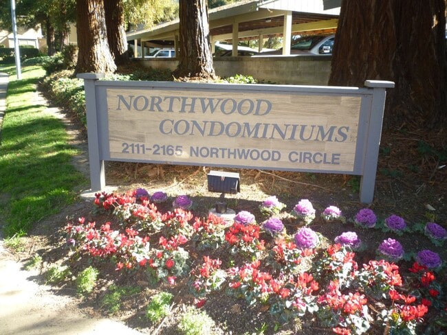 property at 2150 Northwood Cir