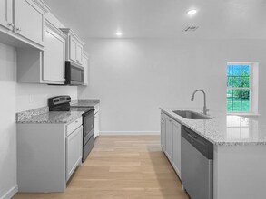 1704 SW Washington Ave in Lawton, OK - Building Photo - Building Photo