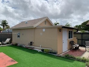 11882 SW 209th Terrace in Miami, FL - Building Photo - Building Photo