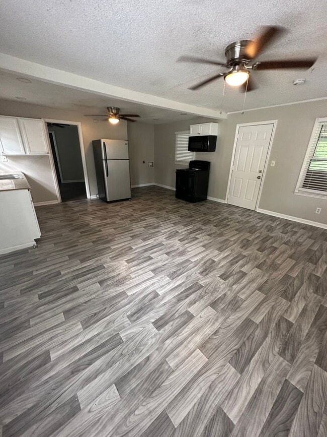 property at 1019 S Church St