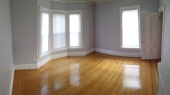 28 Virginia St, Unit 1 in Boston, MA - Building Photo