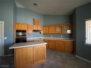 2941 S Firestone Ct in Pahrump, NV - Foto de edificio - Building Photo