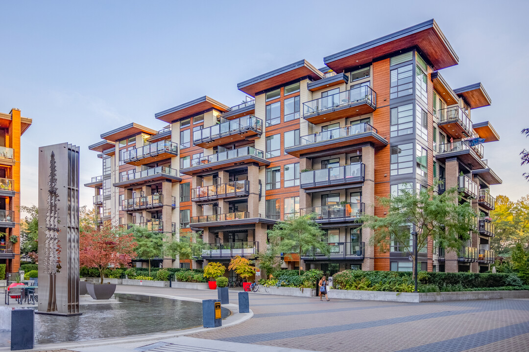 Adera - The Shore in North Vancouver, BC - Building Photo