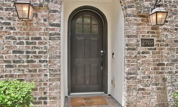 2707 Cohn Garden Ln in Houston, TX - Building Photo - Building Photo