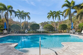 27032 Adriana Cir in Bonita Springs, FL - Foto de edificio - Building Photo