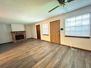 116 E Canton St in Broken Arrow, OK - Building Photo - Building Photo