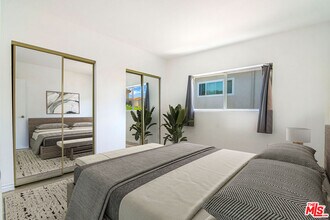 14560 Clark St in Los Angeles, CA - Building Photo - Building Photo