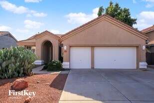 2907 E Millbrae Ln in Gilbert, AZ - Building Photo
