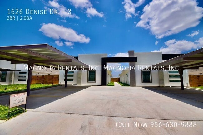 1626 W Denise Dr