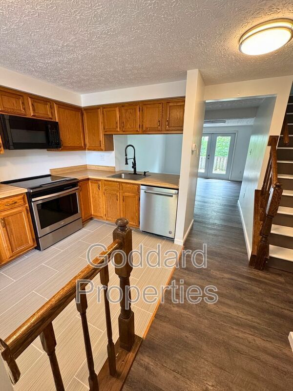 1353 E Spring Meadow Ct in Edgewood, MD - Building Photo - Building Photo
