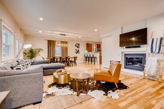 2901 W 20th Ave in Denver, CO - Foto de edificio - Building Photo