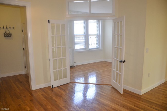 65 Park Dr-Unit -Apt 19 in Boston, MA - Building Photo - Building Photo