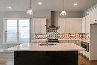 1825 11th Ave N in Nashville, TN - Building Photo - Building Photo