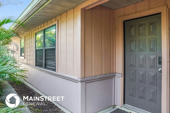1805 Wharf Rd in Sarasota, FL - Building Photo - Building Photo