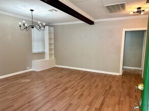 1404 Forest St in Georgetown, TX - Building Photo - Building Photo