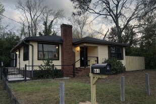 661 Coleman Ln in Macon, GA - Building Photo