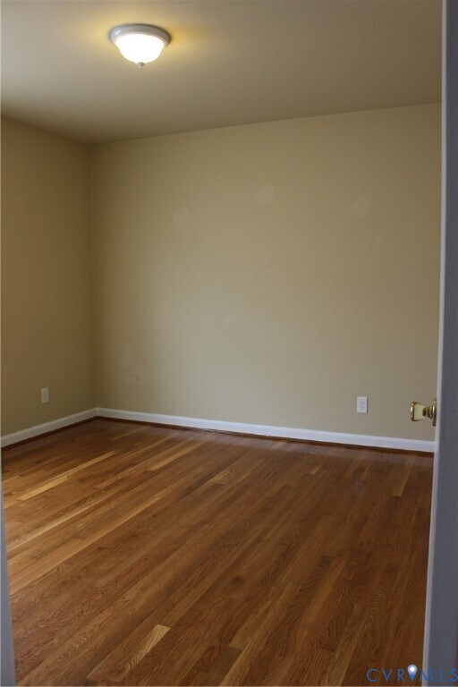 110 Dupuy Ave in Colonial Heights, VA - Building Photo - Building Photo