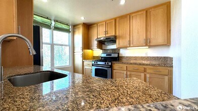 401 Crescent Ct in San Francisco, CA - Building Photo - Building Photo