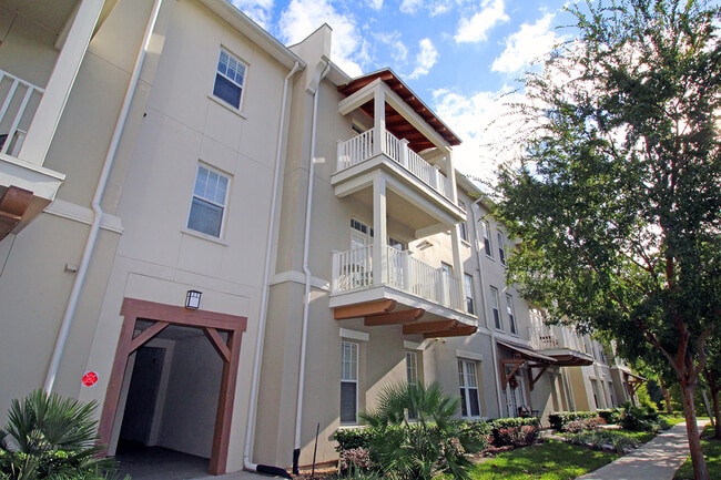 property at 1231 Wright Cir