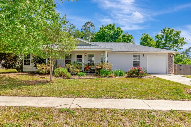 property at 3613 Burton Cir