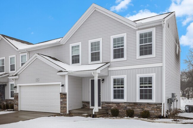8790 Tiburon Ln in Richland, MI - Building Photo - Building Photo