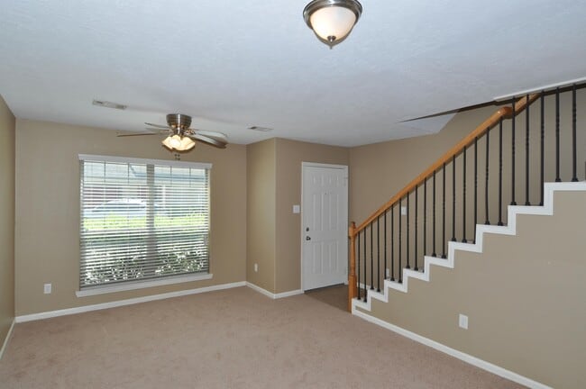 21455 W Wallis Dr in Porter, TX - Building Photo - Building Photo