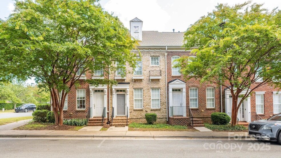 103 Quarter Ln, Unit 633 in Mooresville, NC - Building Photo