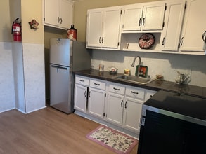 269 N 1st Ave in Manville, NJ - Building Photo - Building Photo