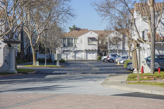 Monte Vista in Union City, CA - Building Photo - Building Photo